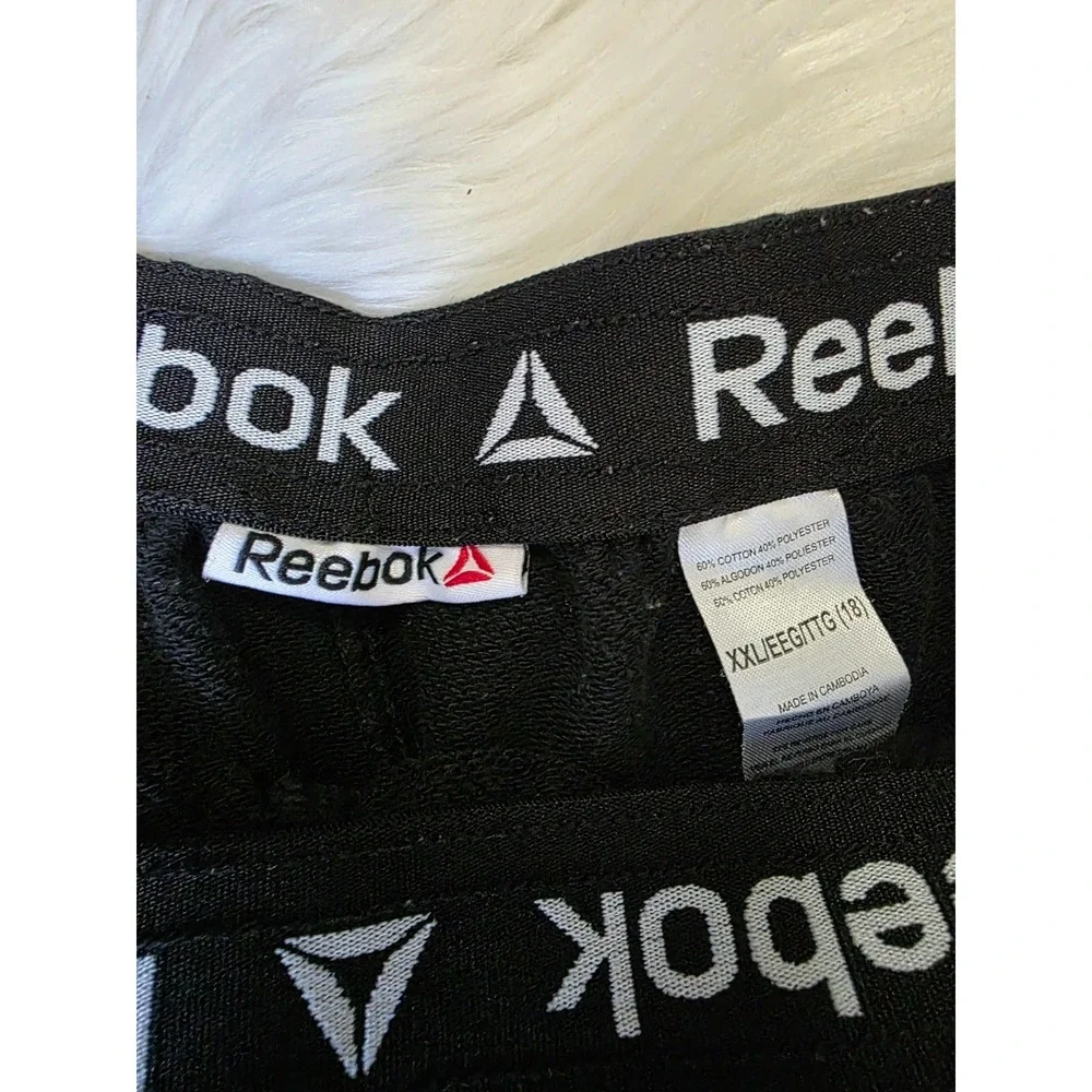 Reebok Boys XXL 18 Black Athletic Sweat Shorts Green Logo Elastic Waist